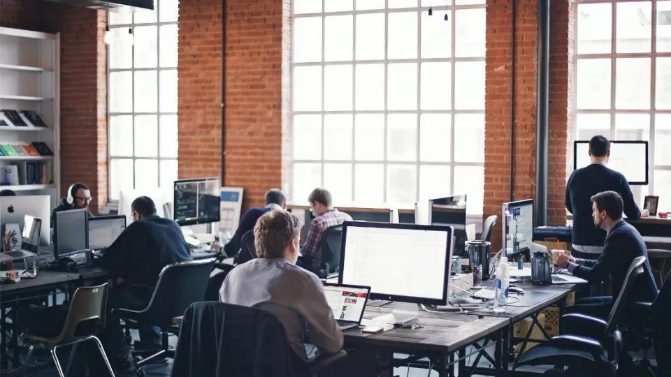 Как выбрать веб-студию в Слюдянке по кейсам