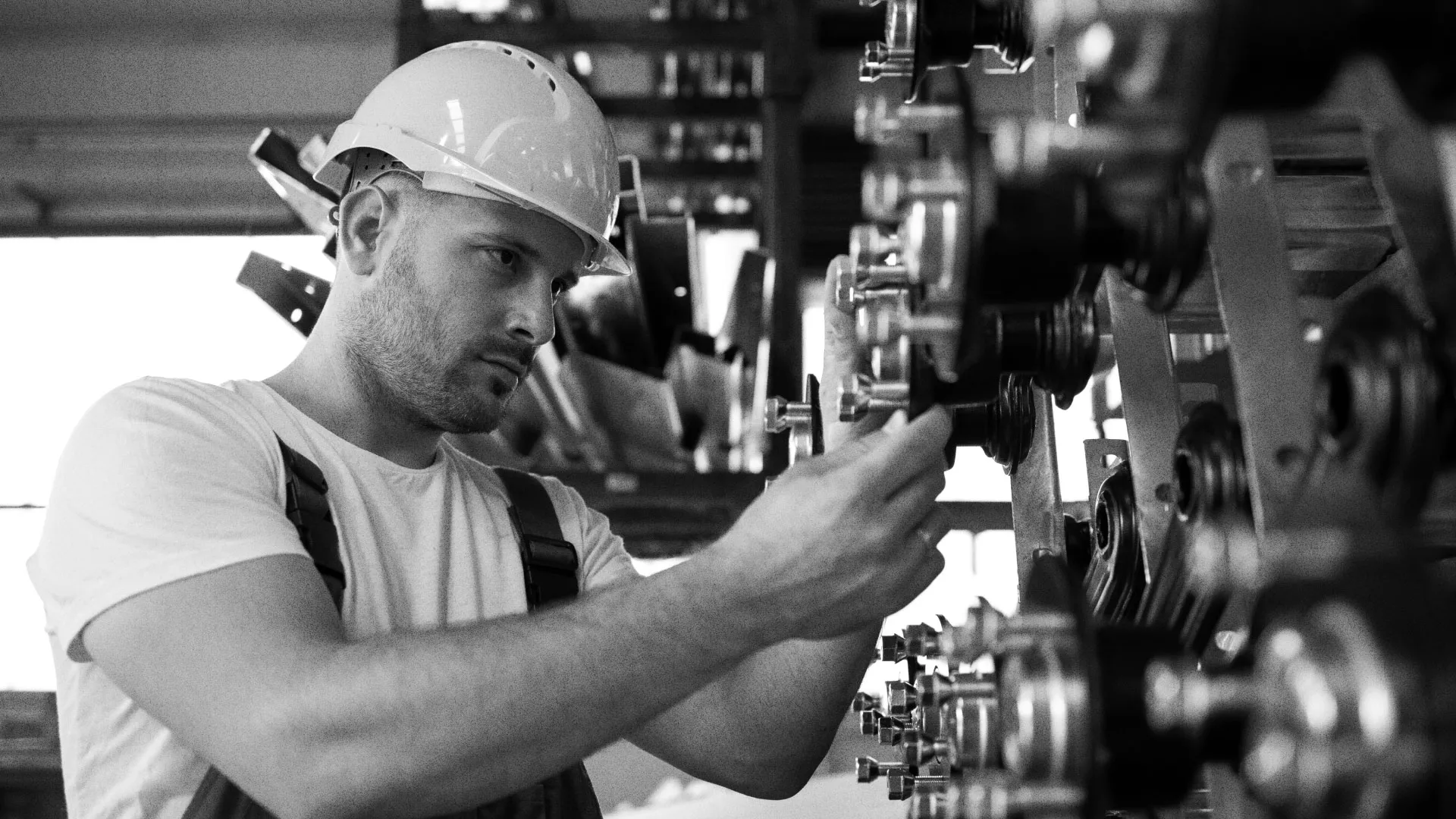 Разработка сайта для завода по продаже оборудования в Слюдянке