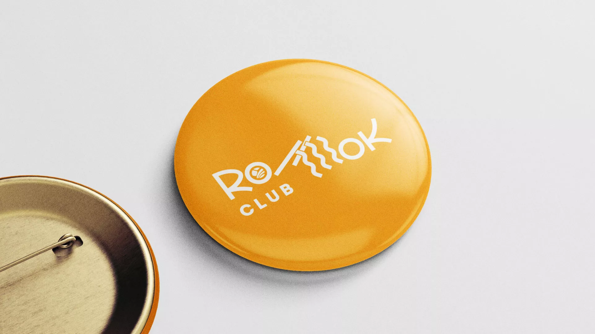 Создание логотипа суши-бара «Roll Wok Club» в Слюдянке